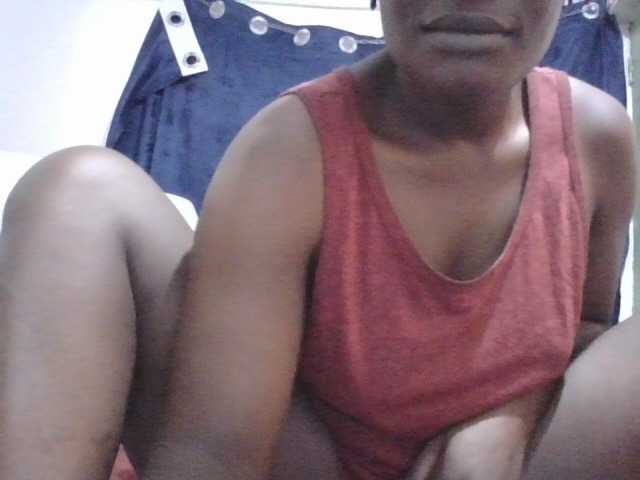 Yourdreamgirl's BongaCams show and profile