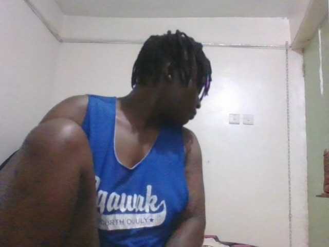 Yourdreamgirl's BongaCams show and profile