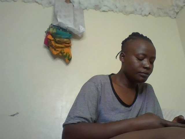  YourDreamGirl chat room