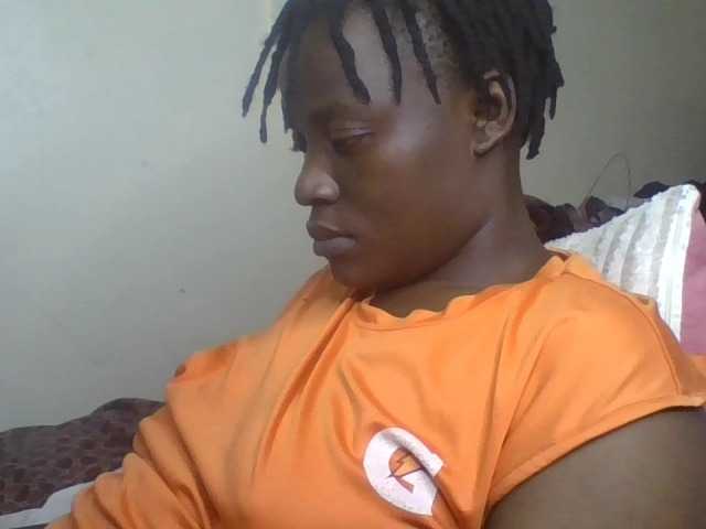  YourDreamGirl chat room