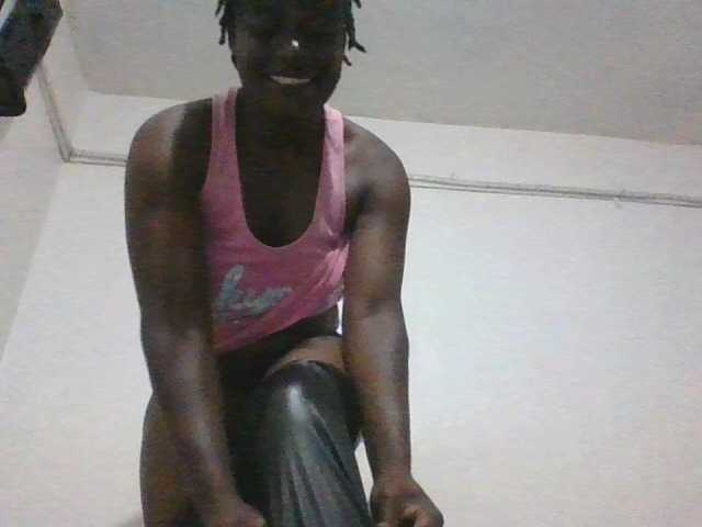 Yourdreamgirl's BongaCams show and profile