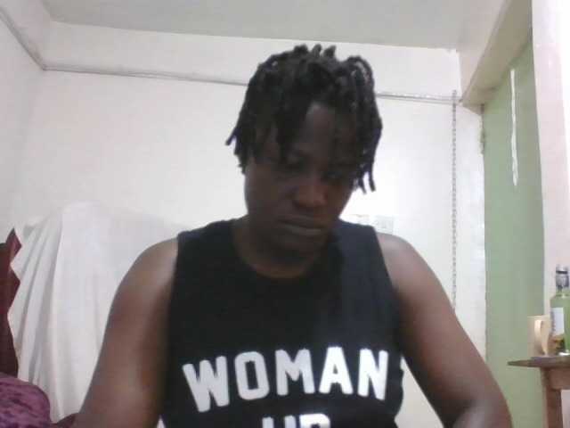 Yourdreamgirl's BongaCams show and profile