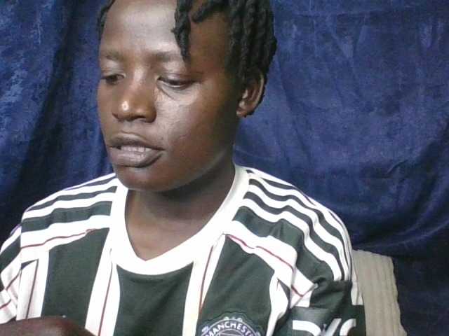 Yourdreamgirl's BongaCams show and profile