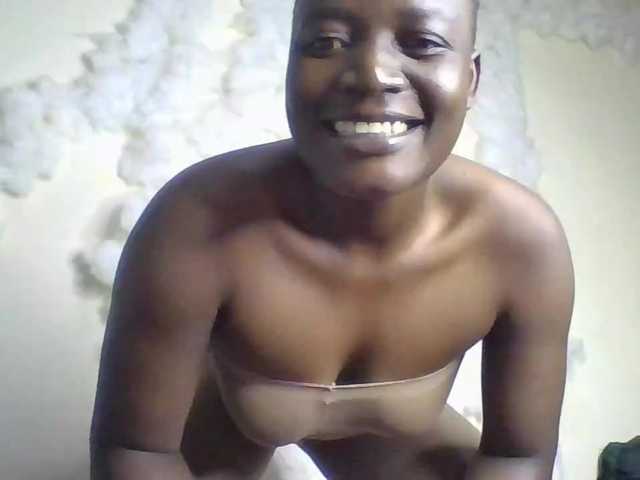  YourDreamGirl chat room