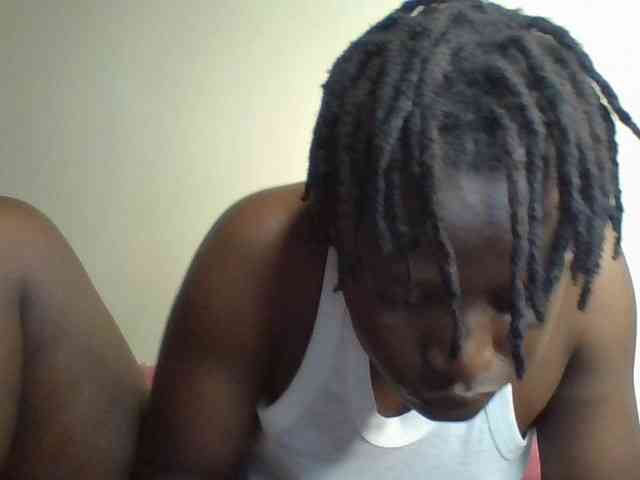 Yourdreamgirl webcam