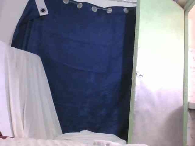 Yourdreamgirl webcam