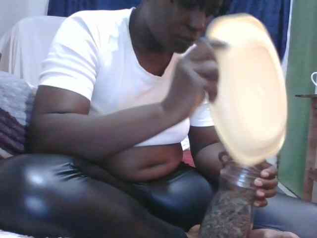 Yourdreamgirl Yourdreamgirl