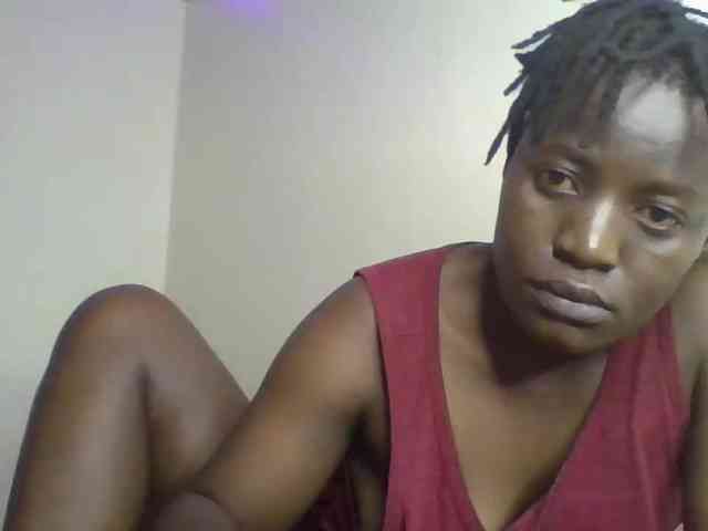 Yourdreamgirl webcam