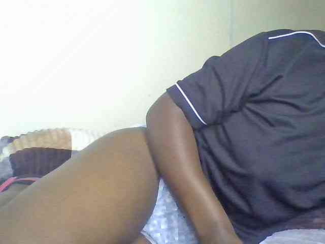Yourdreamgirl webcam