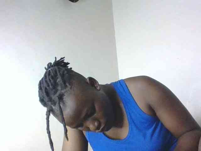 Yourdreamgirl webcam