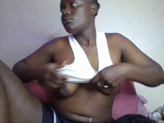 Yourdreamgirl webcam