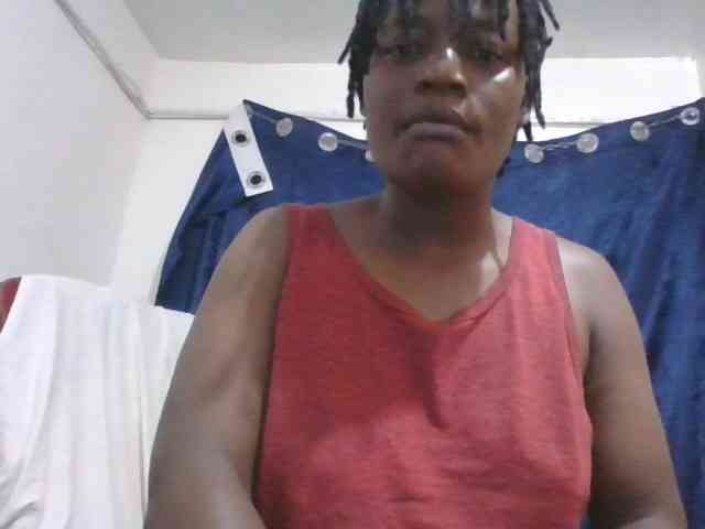 Yourdreamgirl webcam