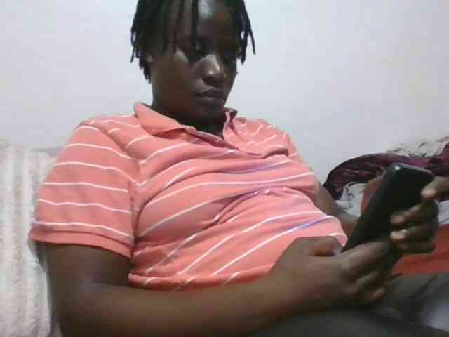 Yourdreamgirl webcam