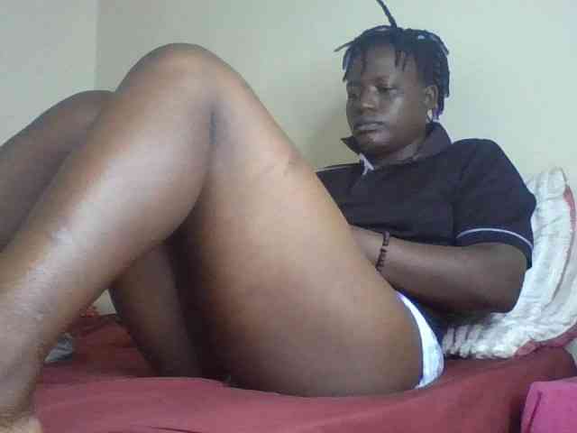 Yourdreamgirl webcam
