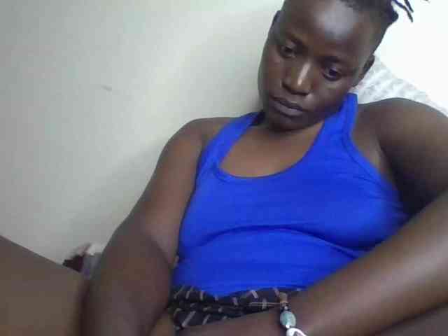 Yourdreamgirl webcam