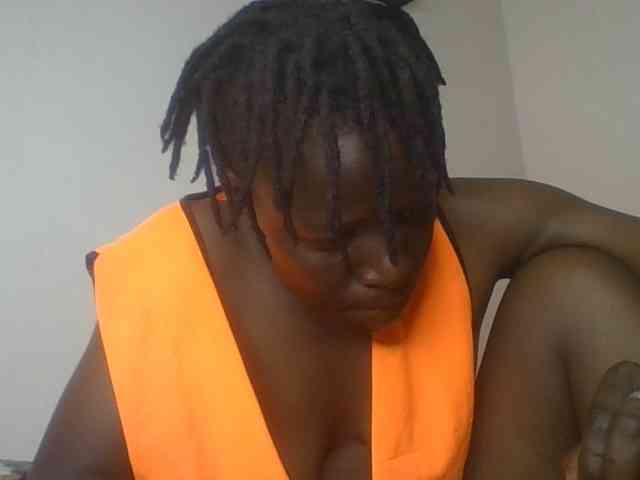 Yourdreamgirl webcam