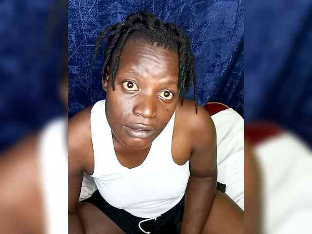 Yourdreamgirl webcam