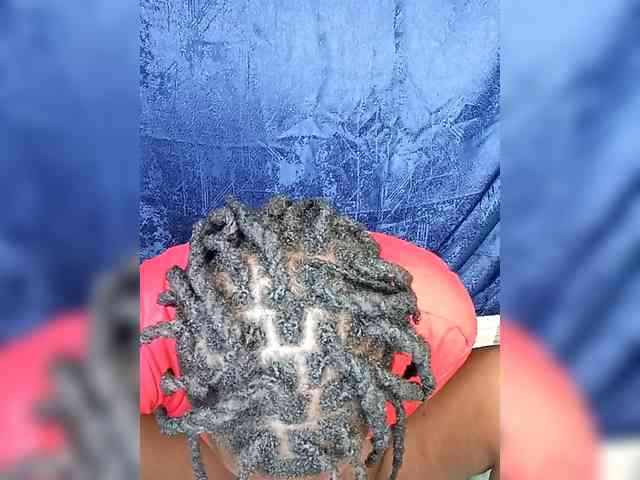 Yourdreamgirl webcam