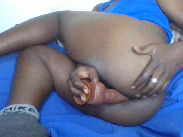 Yourdreamgirl webcam