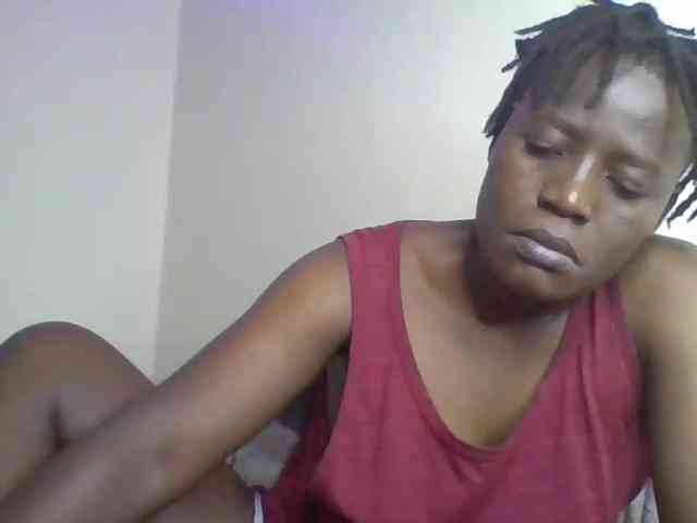 Yourdreamgirl webcam
