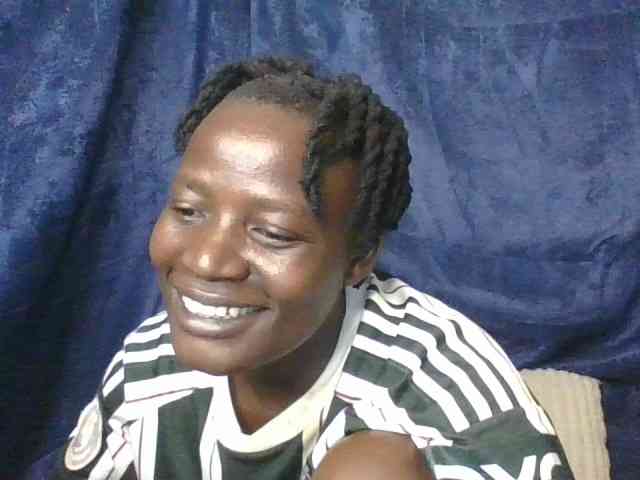 Yourdreamgirl webcam