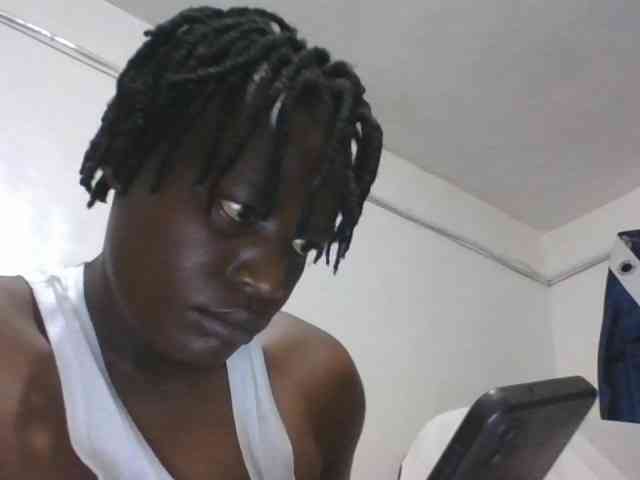 Yourdreamgirl webcam