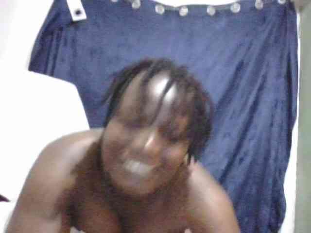 Yourdreamgirl webcam