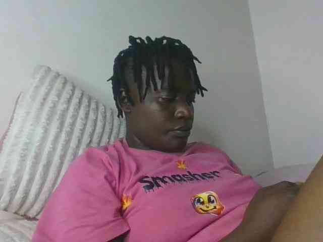 Yourdreamgirl Live Webcam on BongaCams