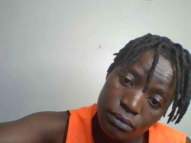 Yourdreamgirl webcam