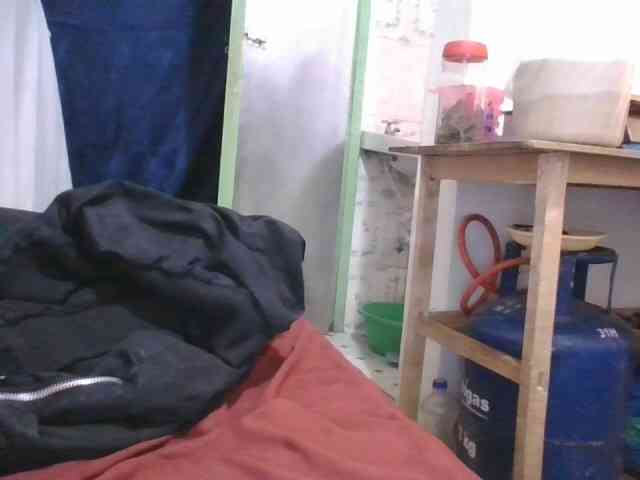 Yourdreamgirl webcam