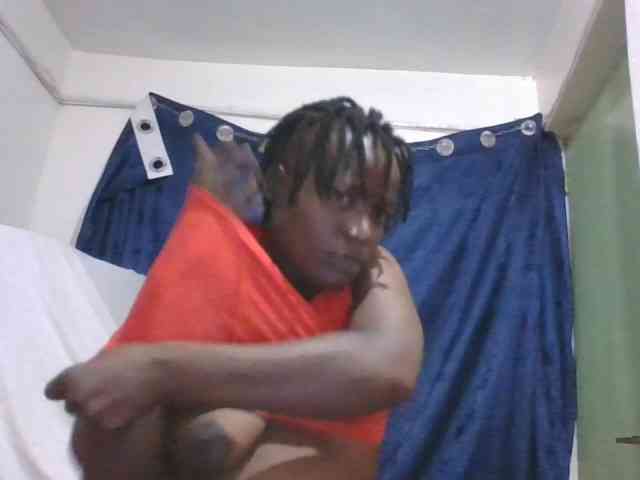 Yourdreamgirl webcam