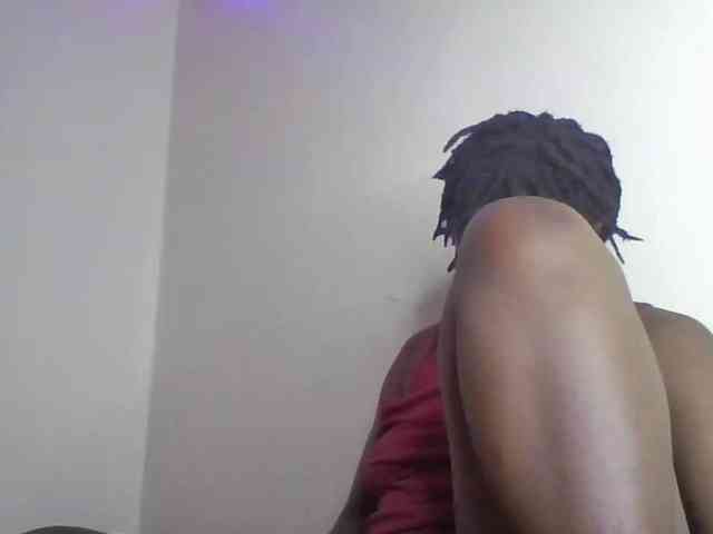 Yourdreamgirl webcam