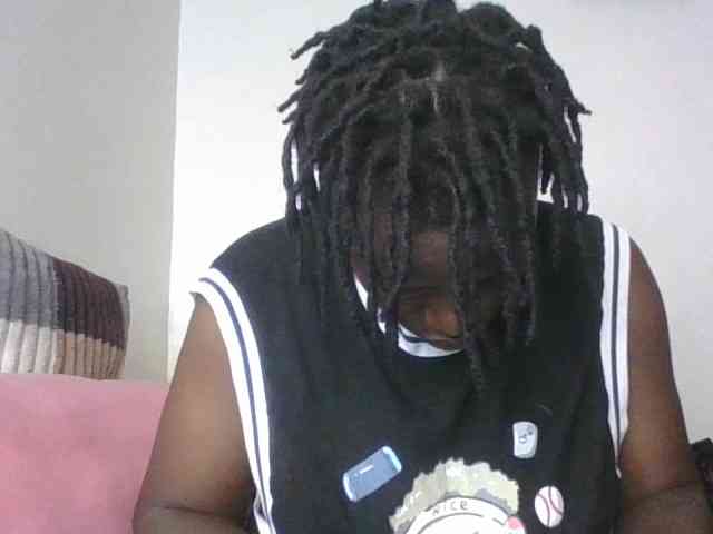 Yourdreamgirl webcam