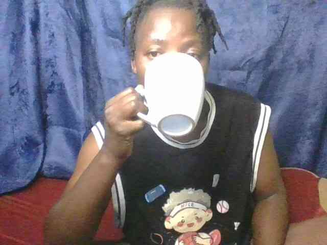 Yourdreamgirl webcam