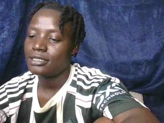 Yourdreamgirl webcam