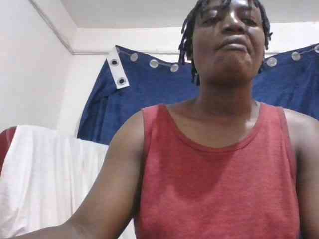 Yourdreamgirl webcam