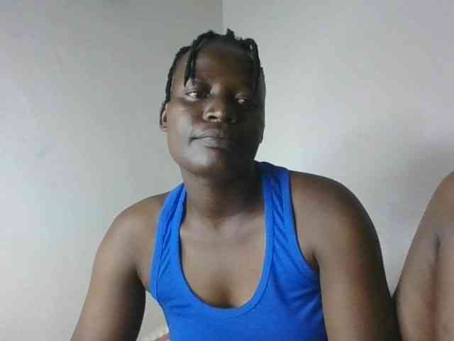 Yourdreamgirl webcam