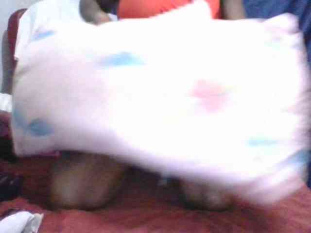 Yourdreamgirl webcam