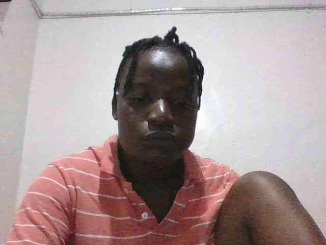 Yourdreamgirl webcam