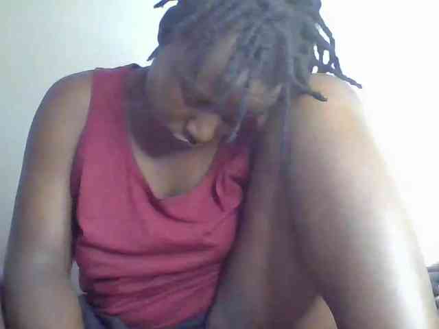 Yourdreamgirl webcam