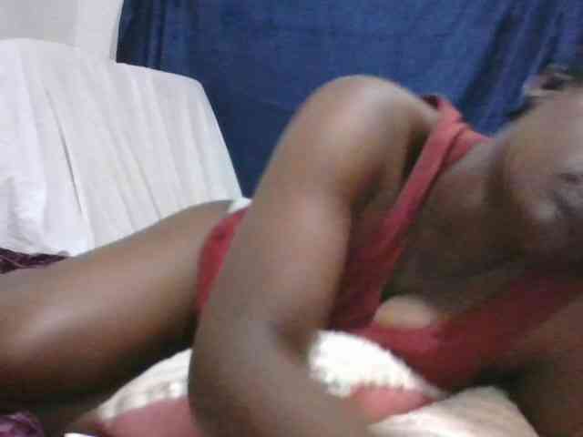 Yourdreamgirl webcam