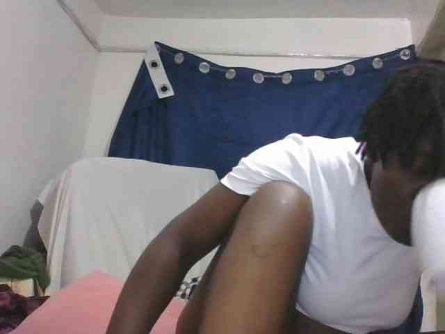 Yourdreamgirl webcam