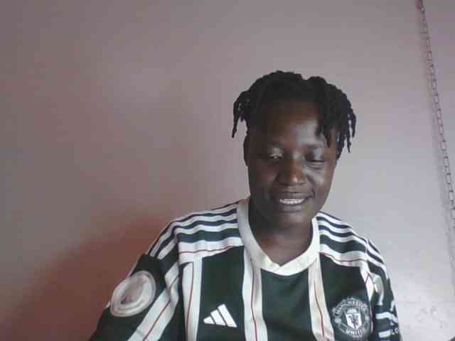 Yourdreamgirl webcam