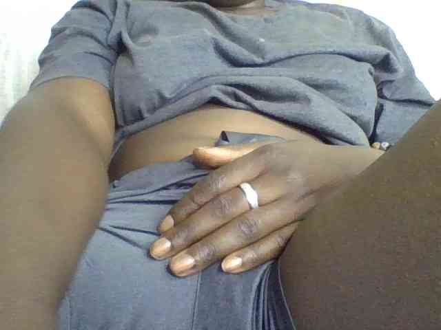 Yourdreamgirl webcam