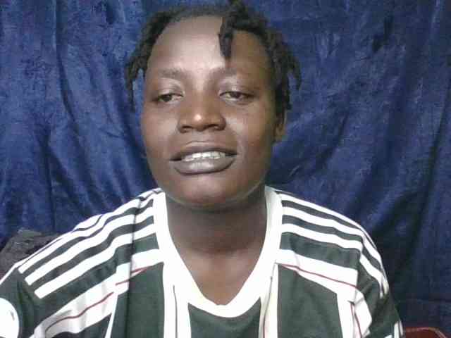 Yourdreamgirl webcam