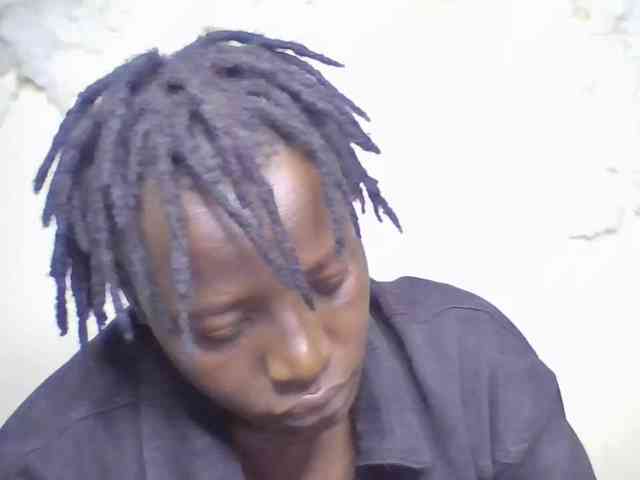 Yourdreamgirl webcam