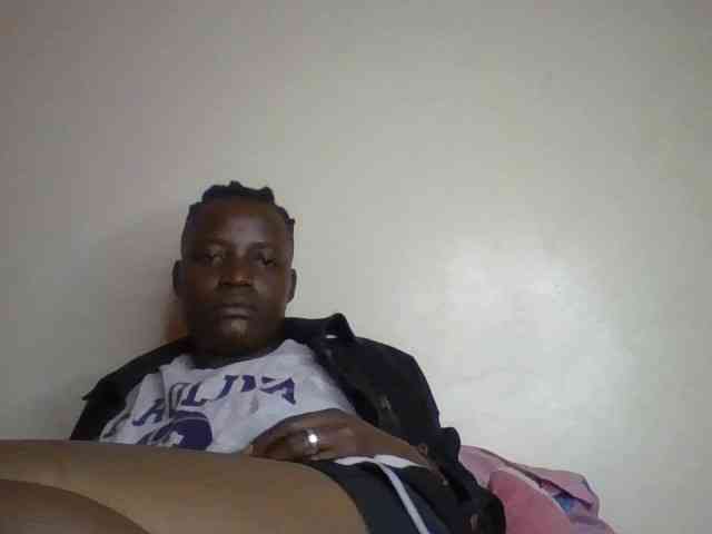 Yourdreamgirl webcam