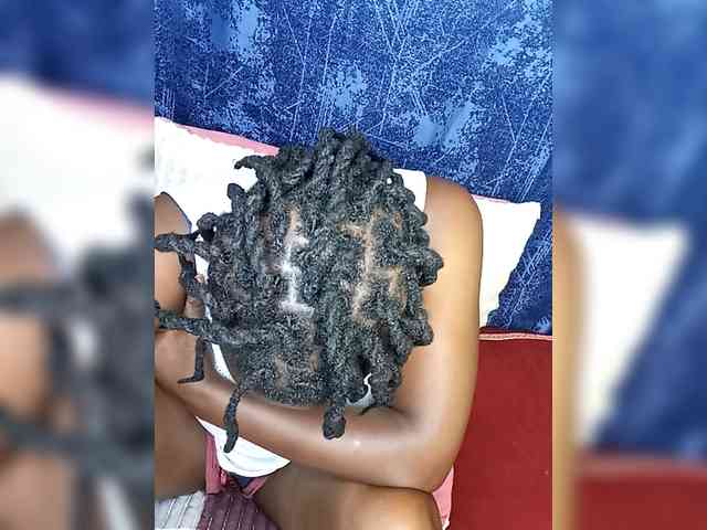 Yourdreamgirl webcam