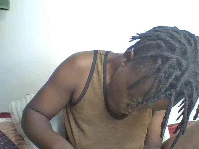 Yourdreamgirl webcam