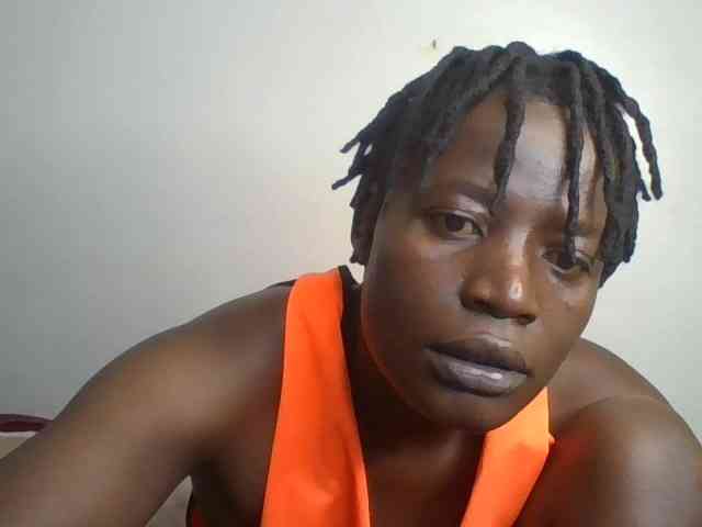 Yourdreamgirl webcam